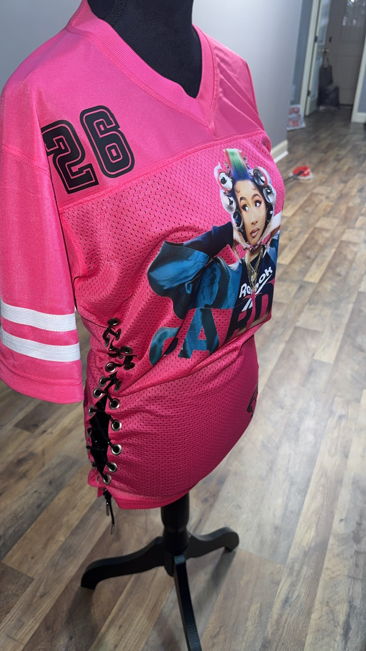 CUSTOM  JERSEYS